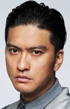 Tomoya Nagase